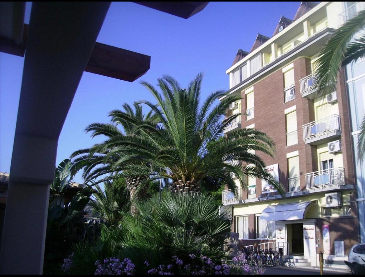 Hotel La Perla Cupra Marittima Eksteriør bilde