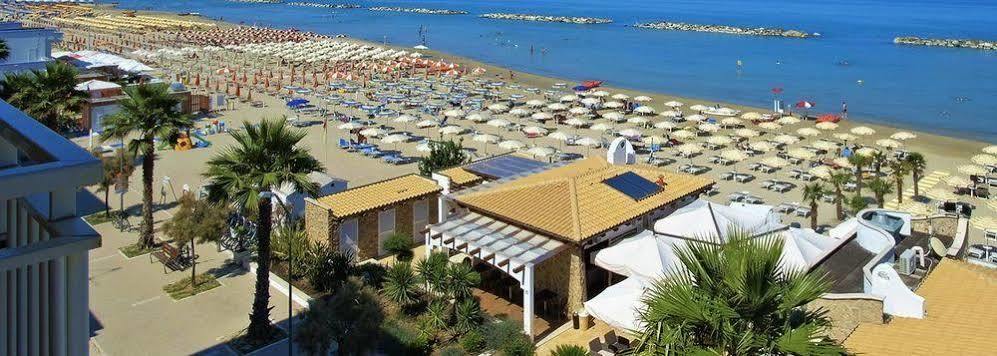 Hotel La Perla Cupra Marittima Eksteriør bilde